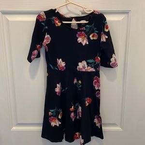 Old Navy flower dress